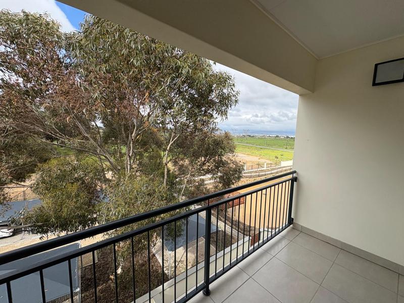 To Let 1 Bedroom Property for Rent in Richwood Western Cape